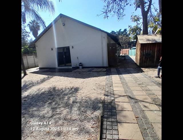 187M² OFFICE FOR SALE IN BO-DORP